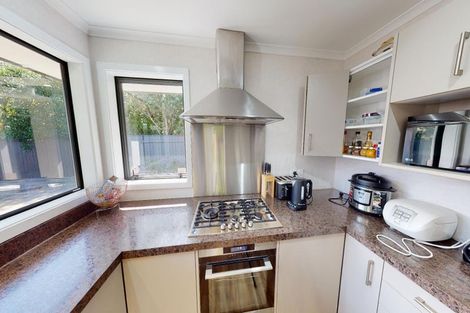 Photo of property in 18a Surrey Crescent, Hokowhitu, Palmerston North, 4410