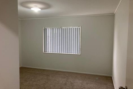 Photo of property in 2/114 Finlayson Avenue, Clendon Park, Auckland, 2103