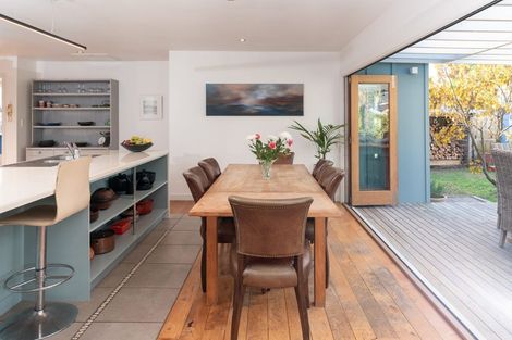 Photo of property in 23 Rangihiroa Street, Waikanae Beach, Waikanae, 5036