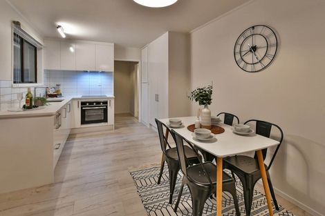 Photo of property in 12b Limond Street, Randwick Park, Auckland, 2105