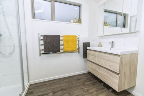 Photo of property in 8 Short Street, Bannockburn, Cromwell, 9384