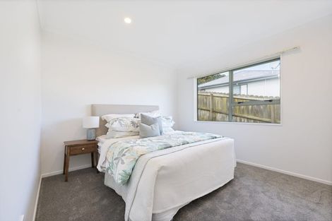 Photo of property in 29 Carling Avenue, Massey, Auckland, 0614