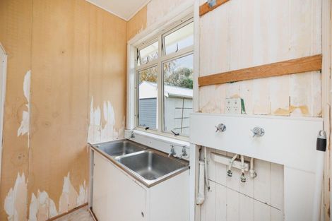 Photo of property in 26 Puriri Terrace, Roslyn, Palmerston North, 4414