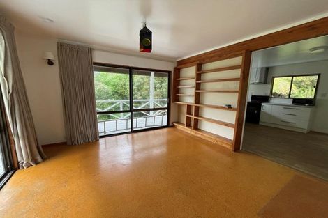 Photo of property in 14 Channel View Road, Campbells Bay, Auckland, 0630