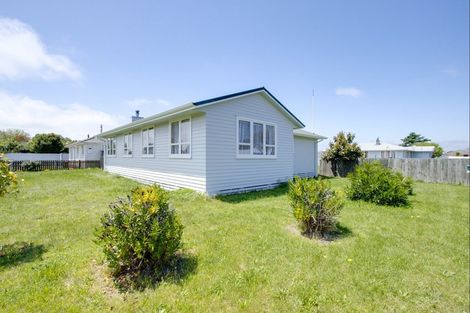 Photo of property in 4 Peterhead Avenue, Flaxmere, Hastings, 4120