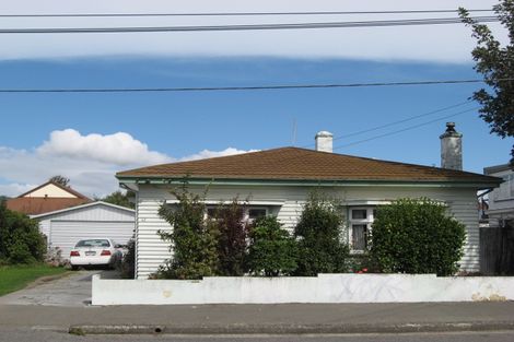 Photo of property in 42 Grenville Street, Waltham, Christchurch, 8011
