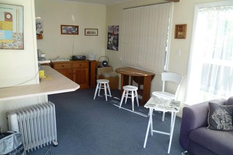 Photo of property in 25 Tasman Street, Havelock North, 4130