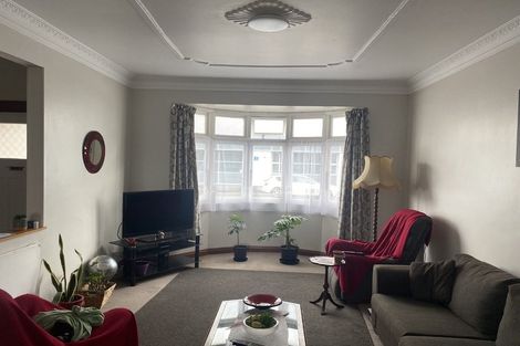Photo of property in 202-214 Hastings Street South, Hastings, 4122
