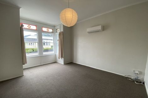 Photo of property in 96 Pirie Street, Mount Victoria, Wellington, 6011