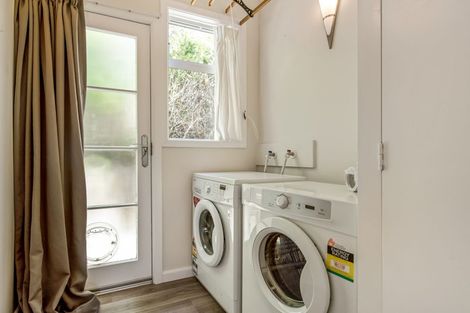 Photo of property in 10 Ardross Avenue, Khandallah, Wellington, 6035