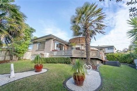 Photo of property in 76 Picasso Drive, West Harbour, Auckland, 0618