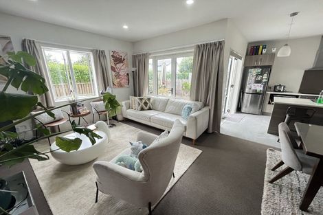 Photo of property in 10 Bellbird Street, Papakura, 2110