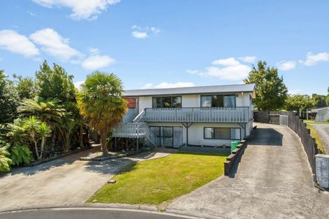 Photo of property in 39 Waianiwa Place, Tokoroa, 3420