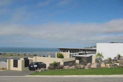 Photo of property in 89 Glenstrae Road, Redcliffs, Christchurch, 8081