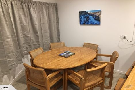 Photo of property in 2 Park Avenue Mews, Ohakune, 4625