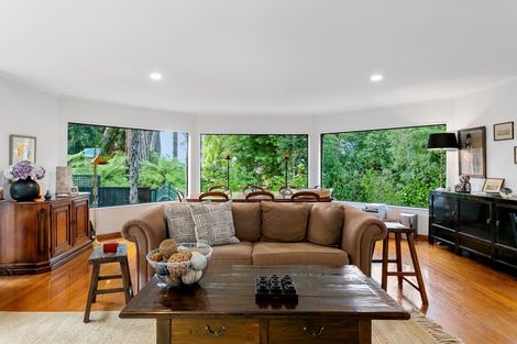 Photo of property in 28 Te Kopua Street, Acacia Bay, Taupo, 3330