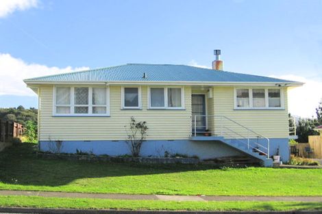 Photo of property in 88 Sievers Grove, Cannons Creek, Porirua, 5024
