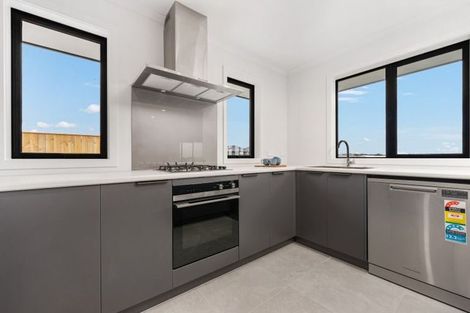 Photo of property in 59 Atlantic Drive, Fitzherbert, Palmerston North, 4410