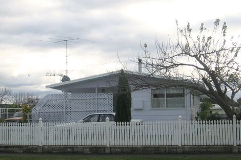 Photo of property in 70 Tait Drive, Greenmeadows, Napier, 4112
