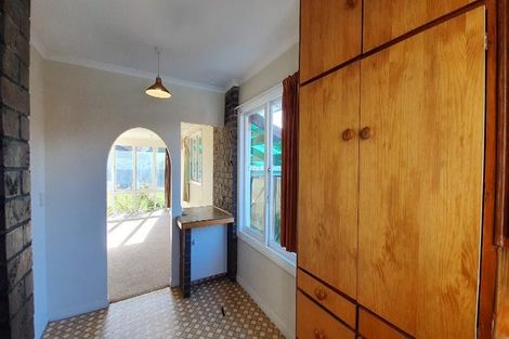 Photo of property in 117 Somerfield Street, Somerfield, Christchurch, 8024