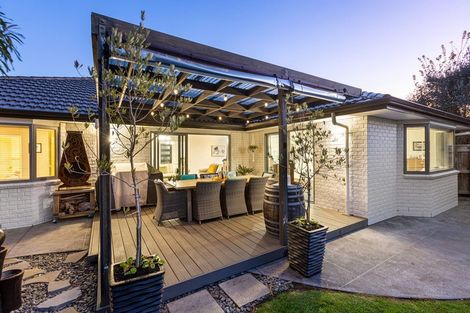 Photo of property in 10g Tupare Place, Highlands Park, New Plymouth, 4312