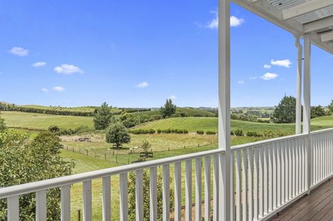 Photo of property in 79 Lincoln Road East, Everett Park, Inglewood, 4389