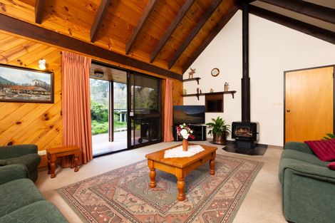 Photo of property in 10 Poripori Road, Lower Kaimai, Tauranga, 3171