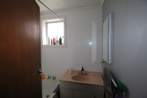 Photo of property in 11 Reeve Street, Foxton, 4814