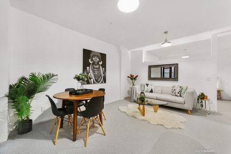 Photo of property in Bond Store Apartments, 8c Egmont Street, Te Aro, Wellington, 6011