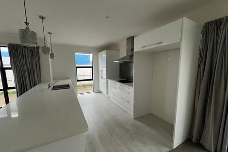 Photo of property in 61 Goodwin Crescent, Pyes Pa, Tauranga, 3112