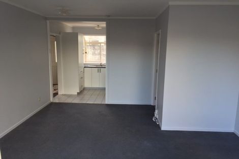 Photo of property in 2/4046 Great North Road, Glen Eden, Auckland, 0602