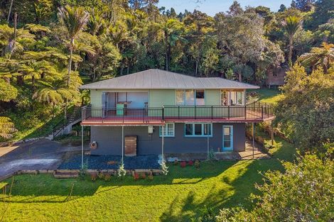 Photo of property in 373 Huia Road, Titirangi, Auckland, 0604