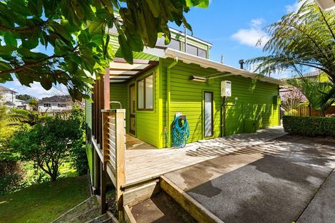 Photo of property in 18b Mayfair Place, Westown, New Plymouth, 4310