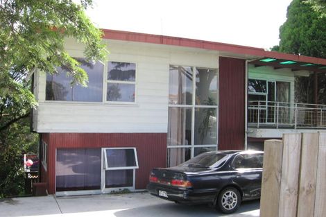 Photo of property in 616 Glenfield Road, Bayview, Auckland, 0629