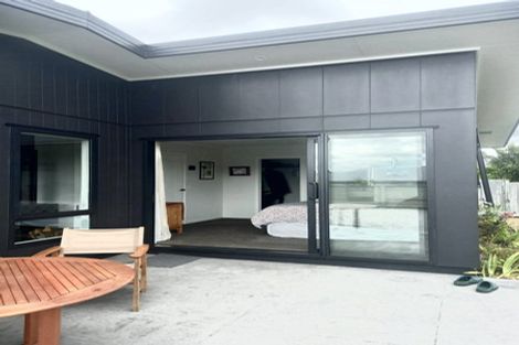 Photo of property in 4 Mcdonald Place, Collingwood, 7073