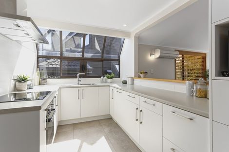 Photo of property in St Marys Close, 12/435 Parnell Road, Parnell, Auckland, 1052