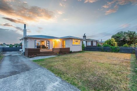 Photo of property in 10 Boon Street, Manurewa, Auckland, 2102