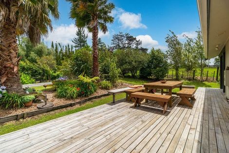 Photo of property in 73 Waiteitei Road, Wellsford, 0974