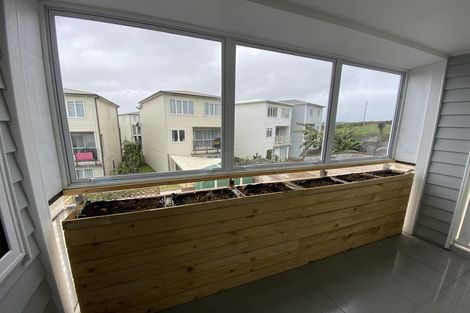 Photo of property in 32 Fernly Rise, Flat Bush, Auckland, 2019
