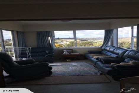 Photo of property in 62 Chivalry Road, Glenfield, Auckland, 0629