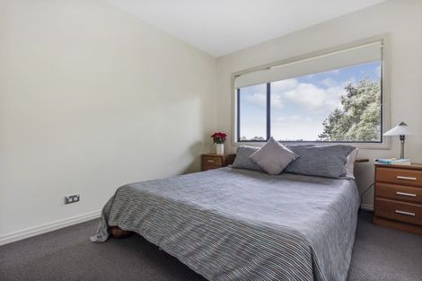 Photo of property in 29 Speedy Crescent, Hillcrest, Auckland, 0627