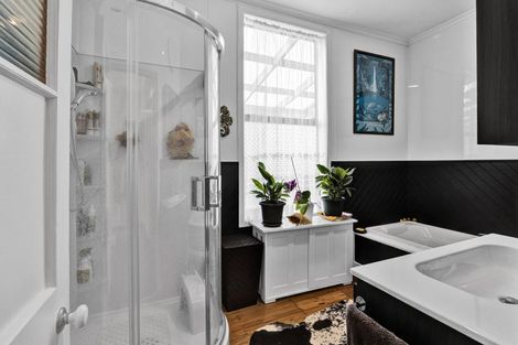 Photo of property in 73 Puriri Street, Hawera, 4610