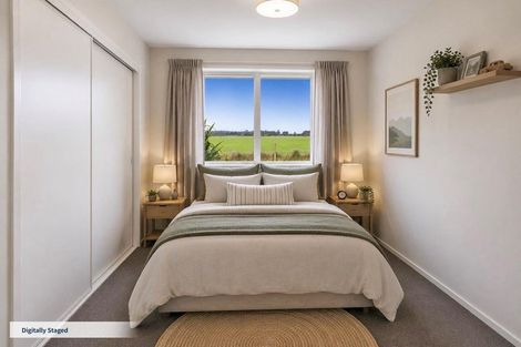 Photo of property in 146c High Street, Oxford, 7430