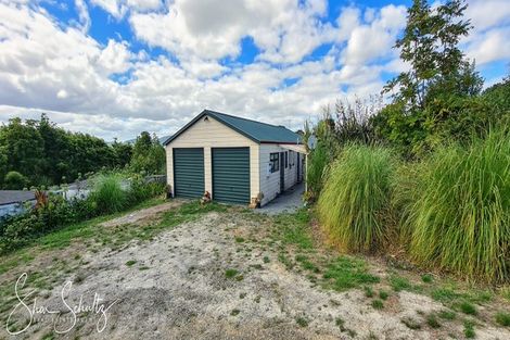 Photo of property in 105 Gorge Road, Maungaturoto, 0520