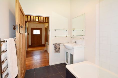 Photo of property in 58 Argyle Street, Mornington, Dunedin, 9011