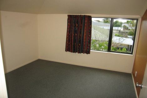 Photo of property in 44 Stewart Crescent, Hokowhitu, Palmerston North, 4410