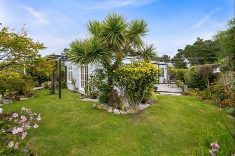 Photo of property in 10 Muri Street, Aramoana, Port Chalmers, 9082