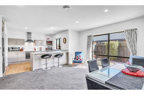 Photo of property in 9 Taiwhenua Street, Rangiora, 7400