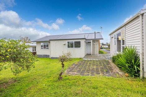 Photo of property in 99 Russell Road, Huntly, 3700