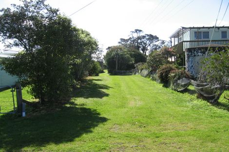 Photo of property in 13 Mahanga Road, Pataua South, Onerahi, 0192